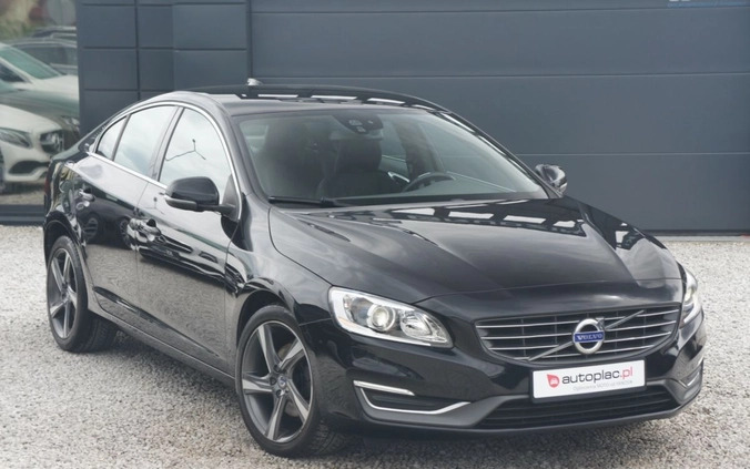 Volvo S60 cena 45900 przebieg: 220000, rok produkcji 2014 z Starachowice małe 191